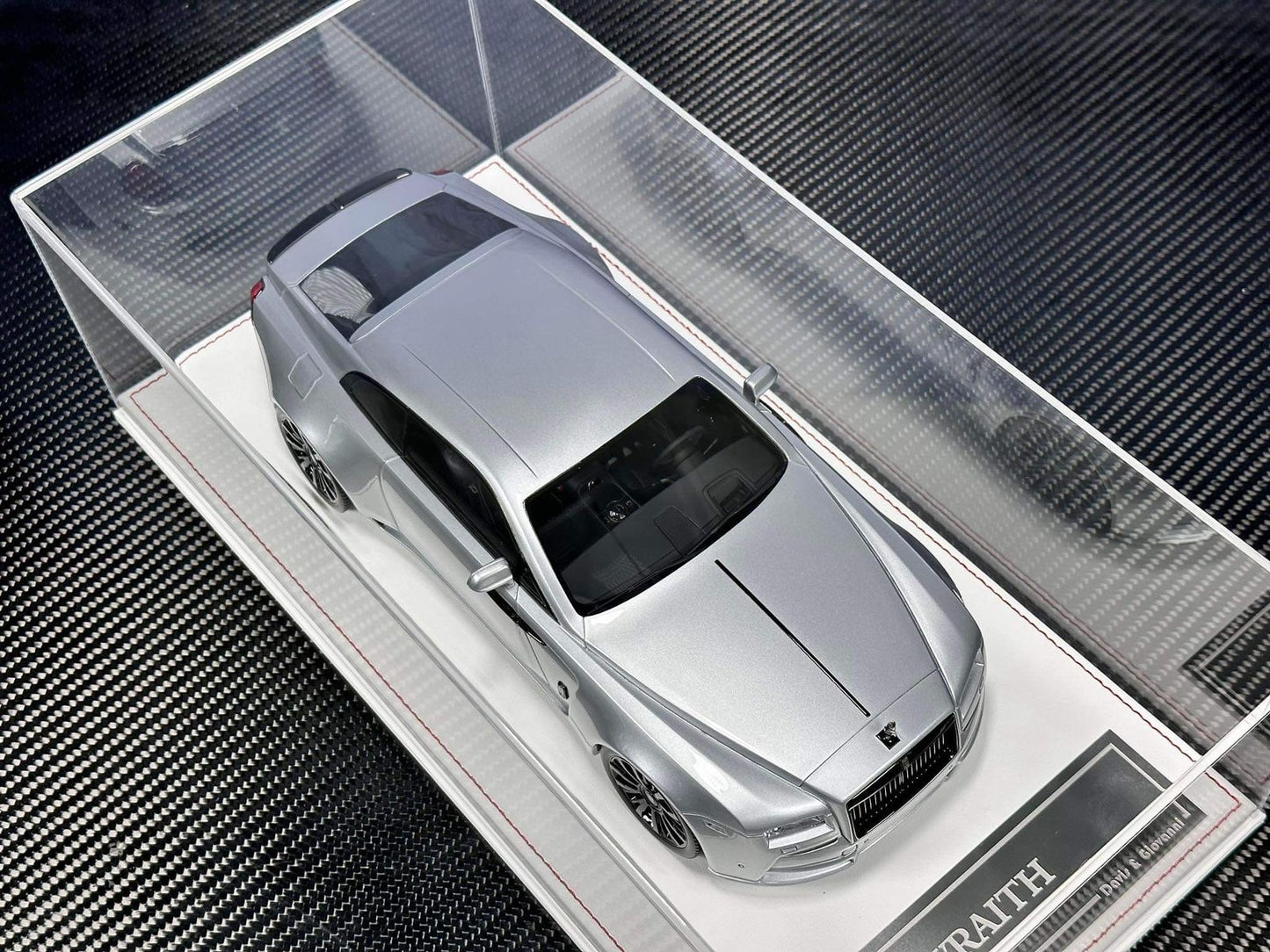 Rolls-Royce Wraith NOVITEC (Silver) 1:18 scale