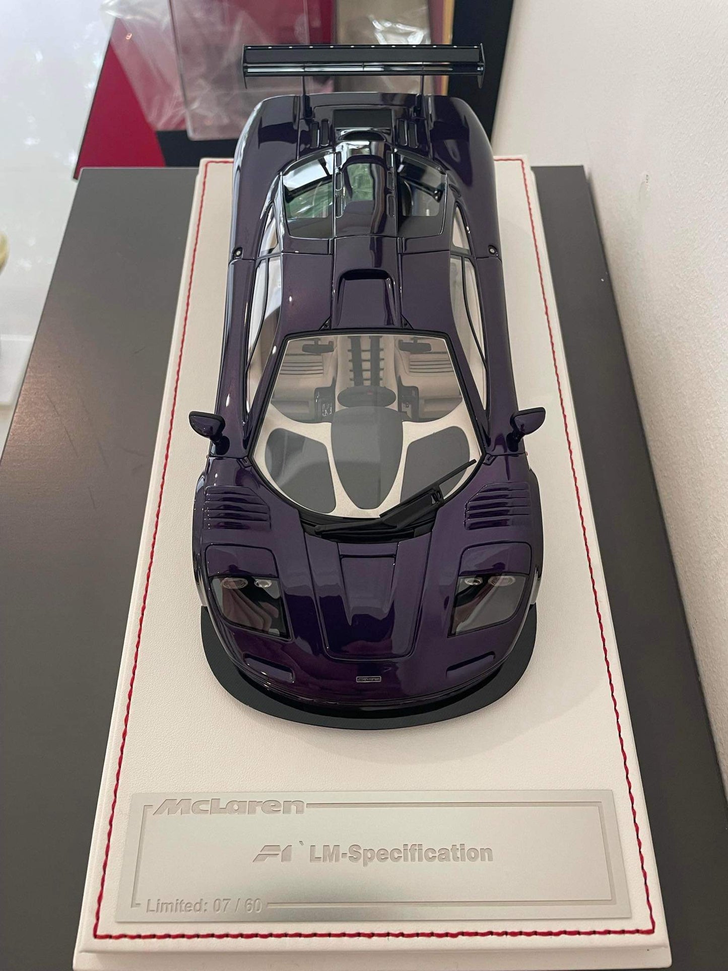 McLaren F1 LM-Specification (Dark purple)