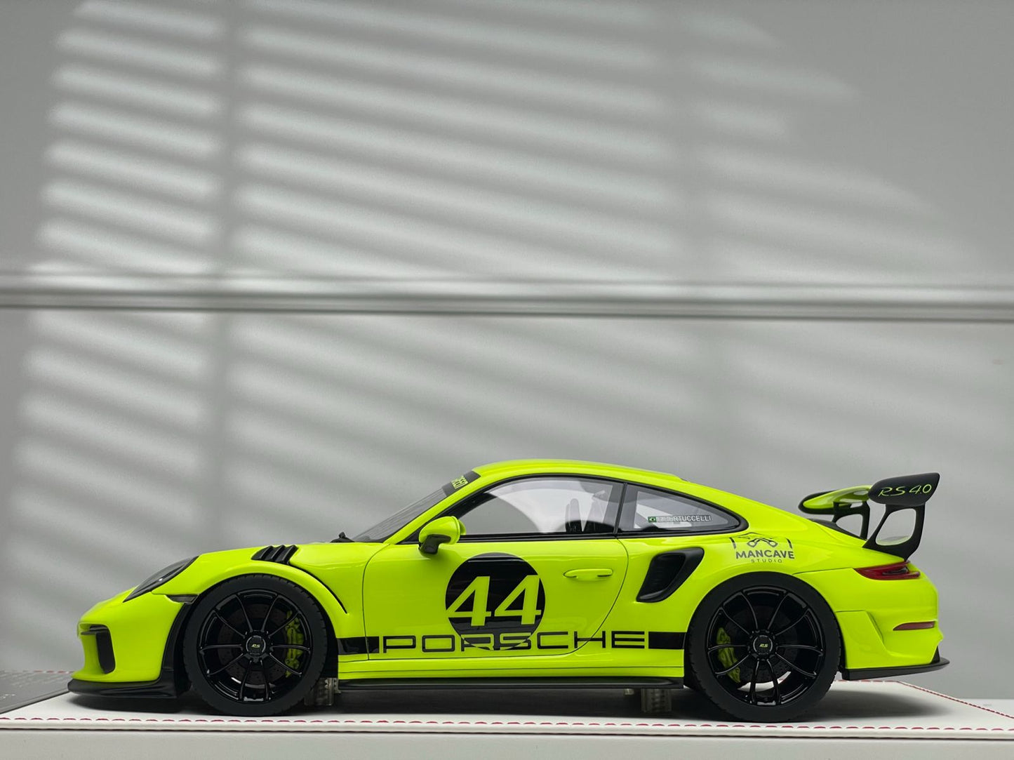 Porsche 911 GT3 RS (Acid Green)