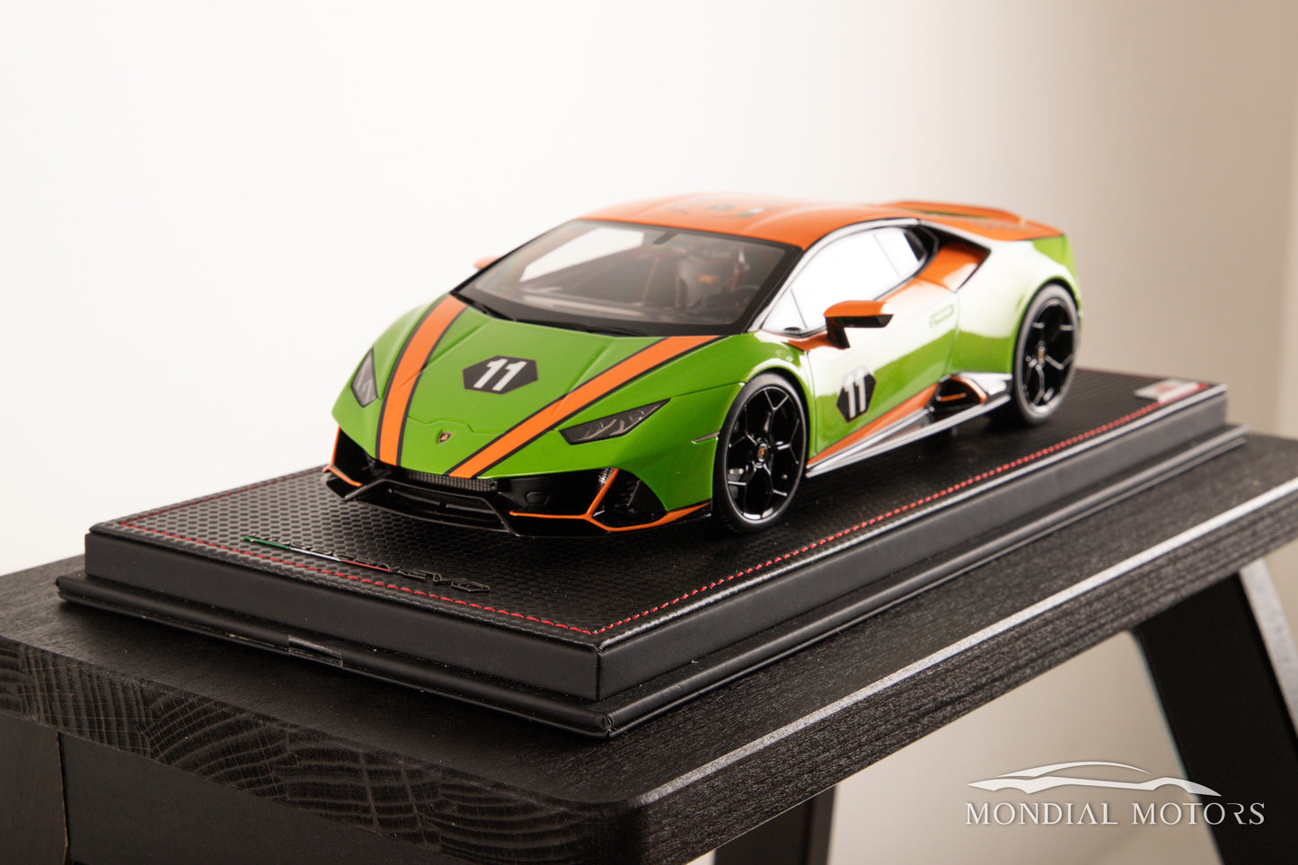 Lamborghini Huracan EVO GT (Pebble Beach Edition) 1:18