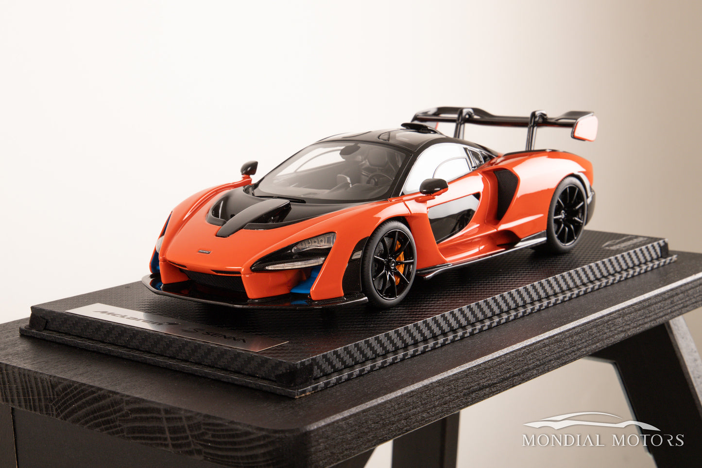 McLaren Senna 1:18