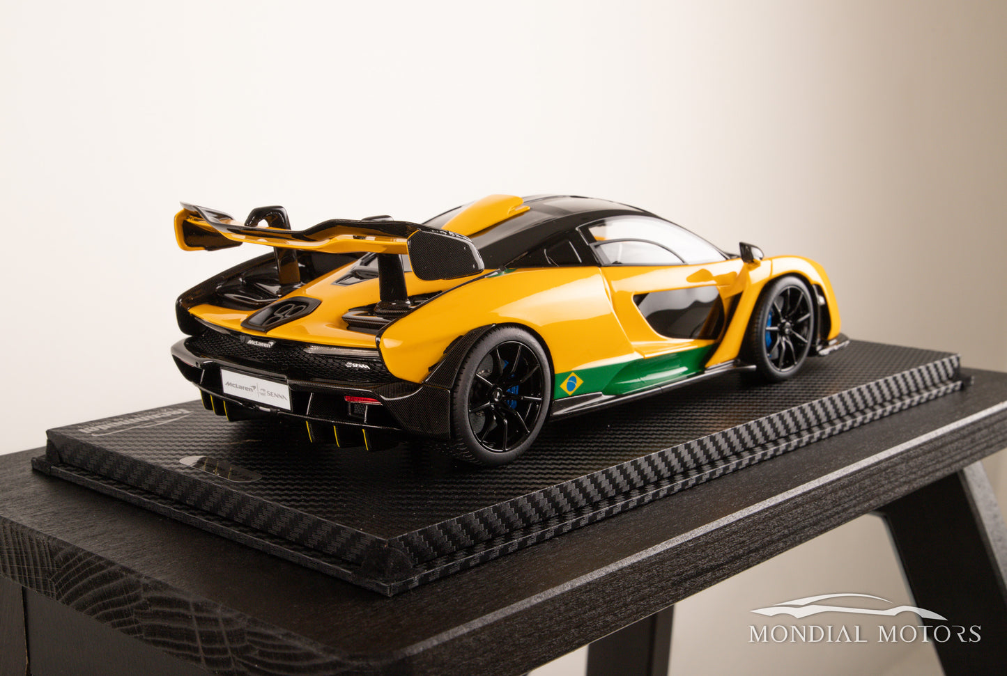 McLaren Senna 1:18