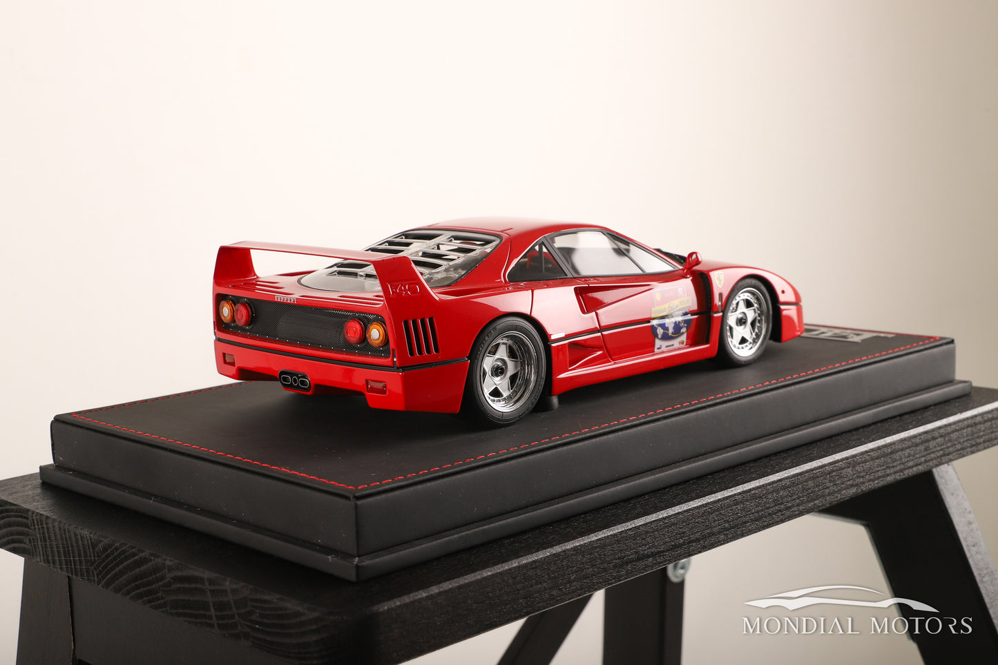 Ferrari F40 (60th Anniversary) 1:18