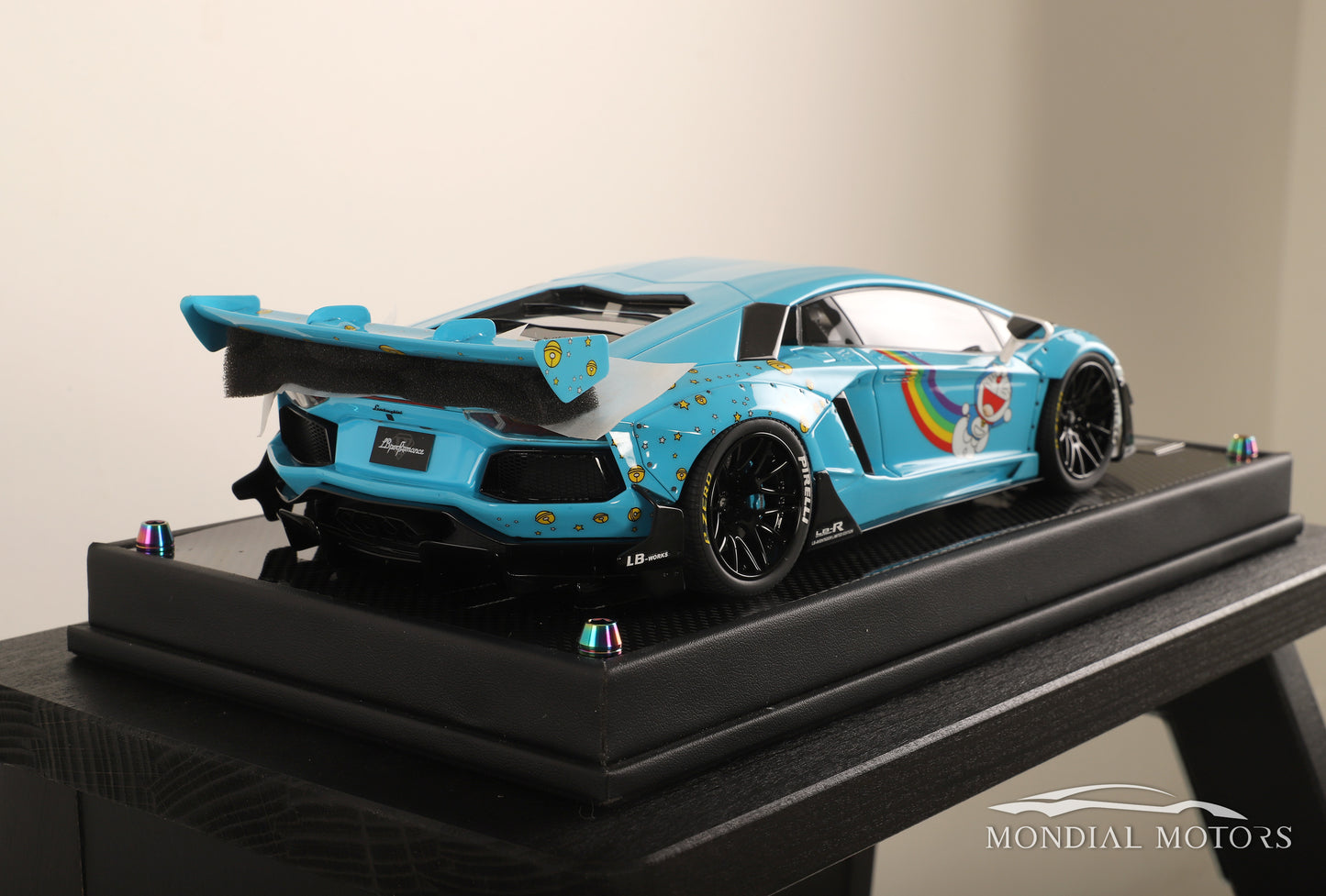 Lamborghini Aventador LBWK (Doraemon) 1:18