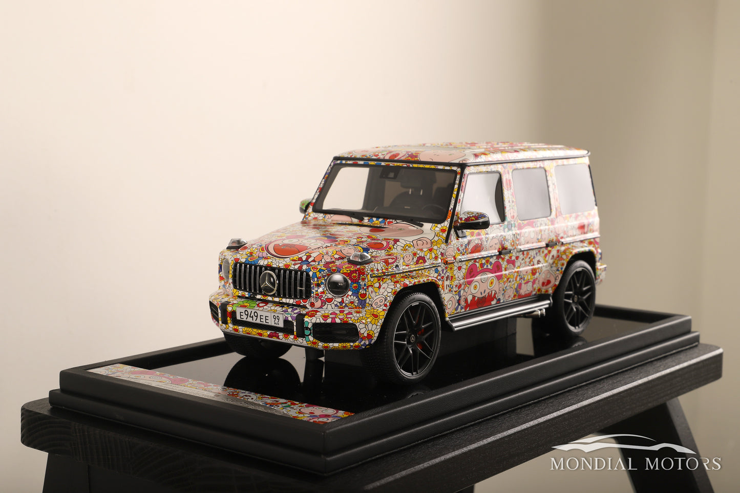 Mercedes-AMG G63 (Takashi Murakami Edition) 1:18