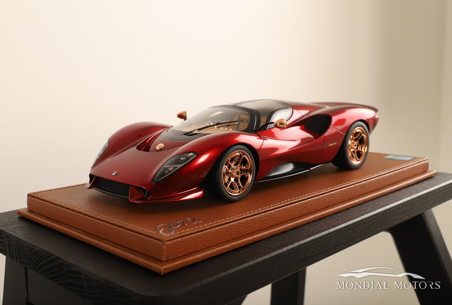 DeTomaso P72 1:18
