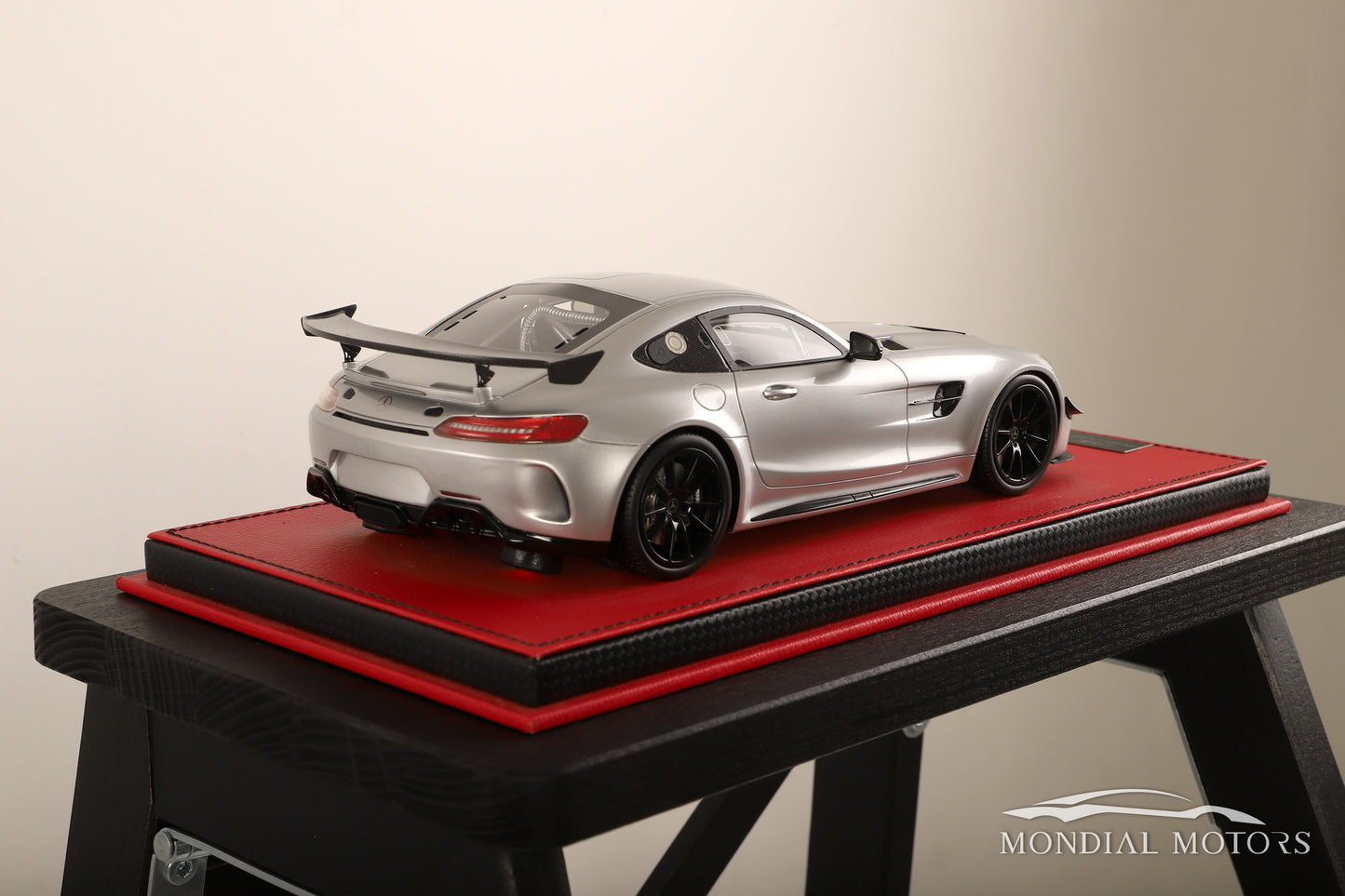 Mercedes-AMG GT4 Test Car 1:18