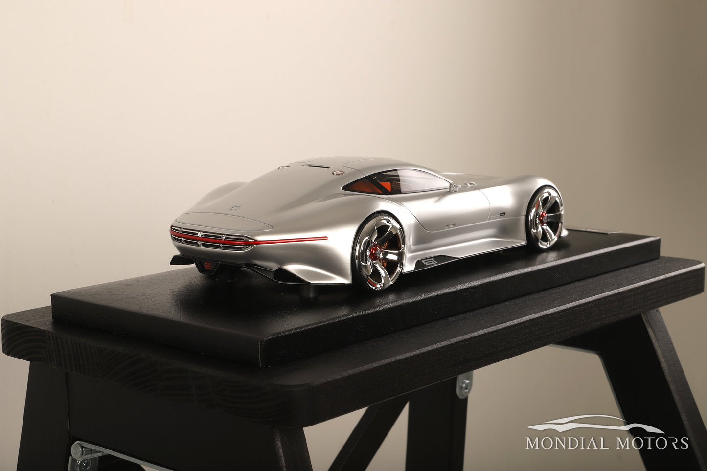 Mercedes-AMG Vision GT 1:18