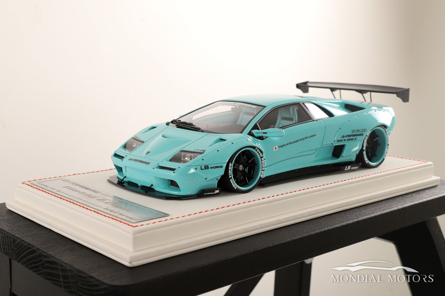 Lamborghini Diablo 6.0 Concept LB Performance 1:18