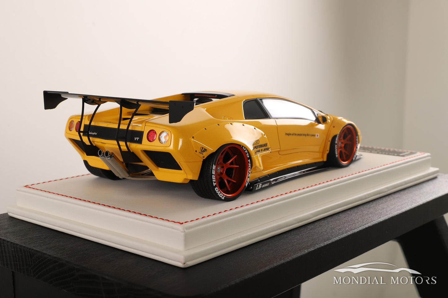 Lamborghini Diablo 6.0 Concept LB Performance 1:18