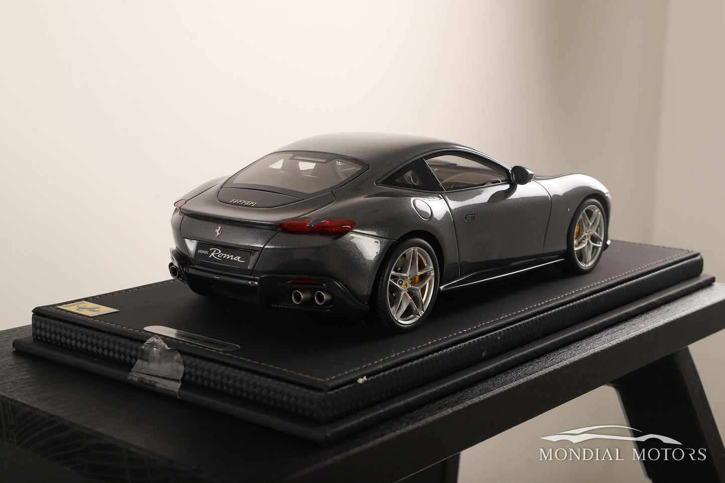 Ferrari Roma 1:18