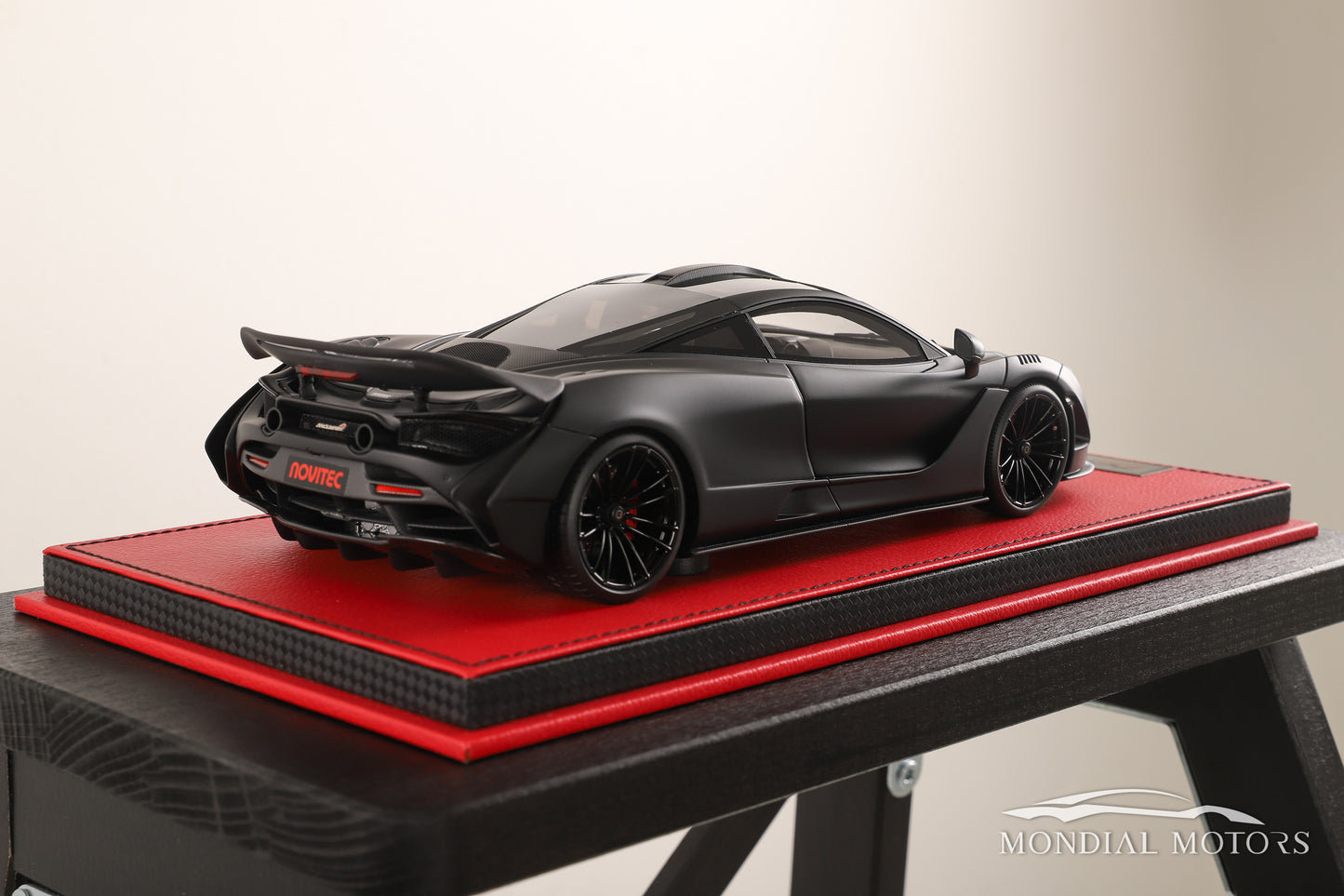 McLaren 720S Novitec N-Largo 1:18