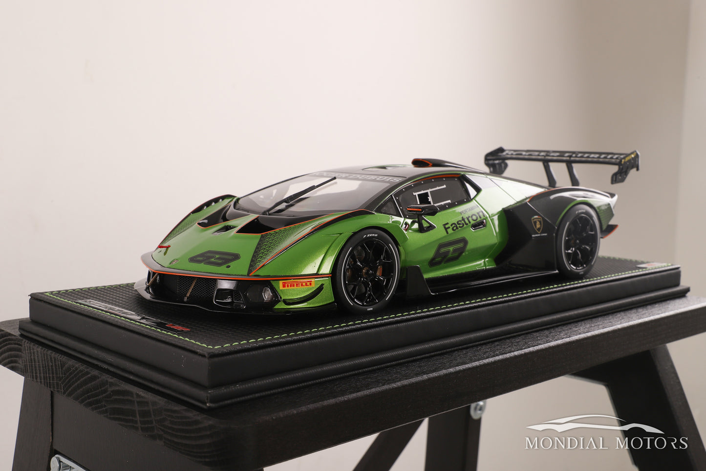 Lamborghini Essenza SCV12 1:18