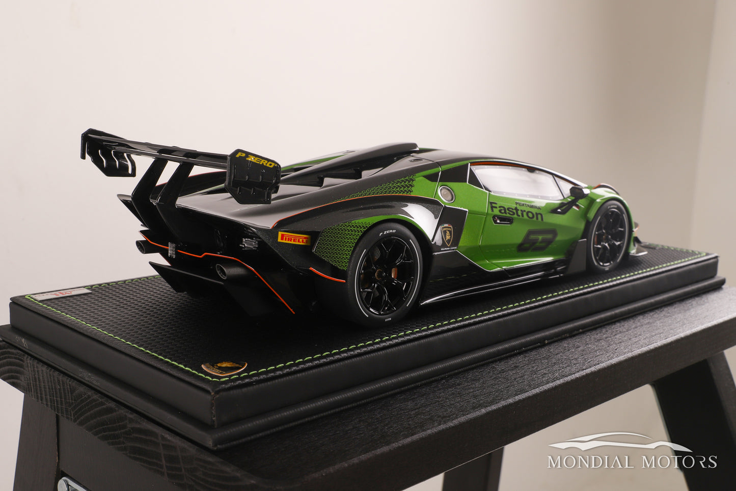 Lamborghini Essenza SCV12 1:18