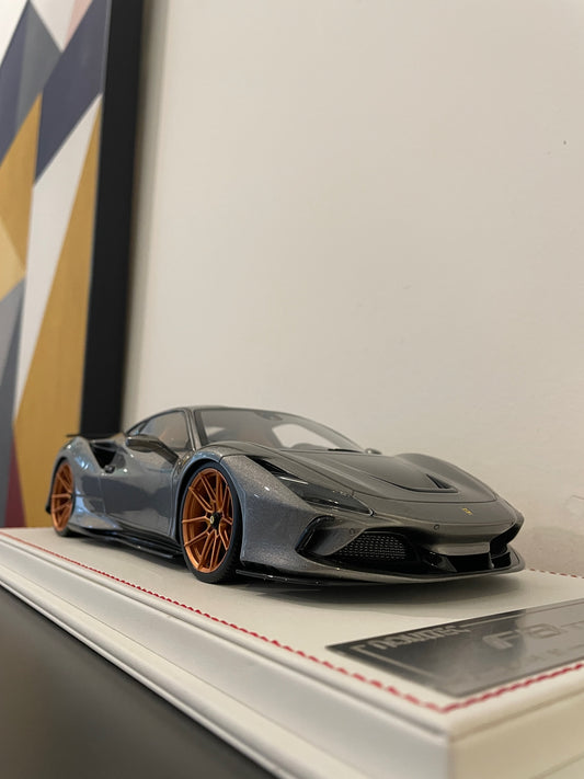 Ferrari F8 Tributo NOVITEC (Gray) 1:18 scale