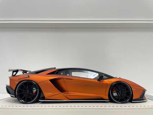 Lamborghini Aventador S (matt orange)