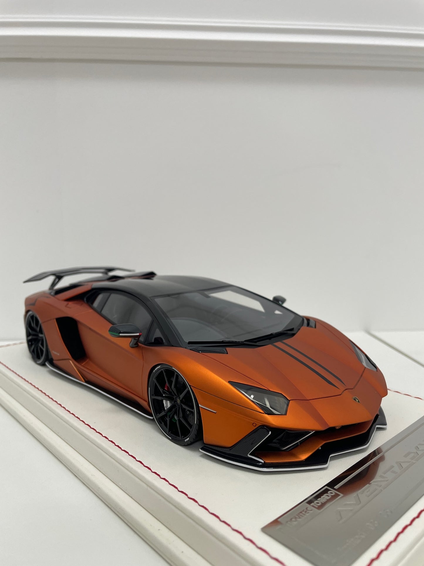 Lamborghini Aventador S (matt orange)