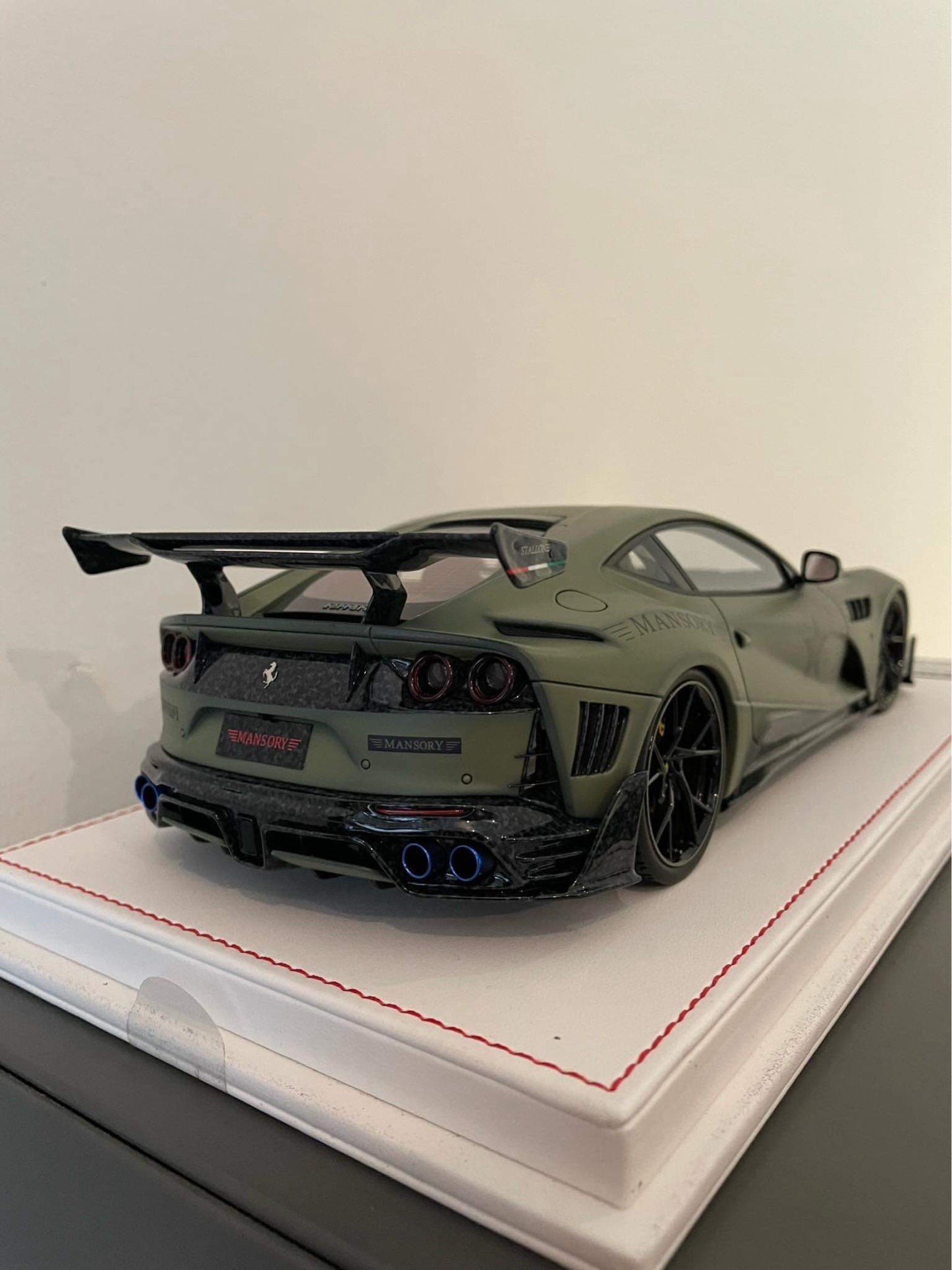 Mansory 812 Stallone Model 1:18 (Green)
