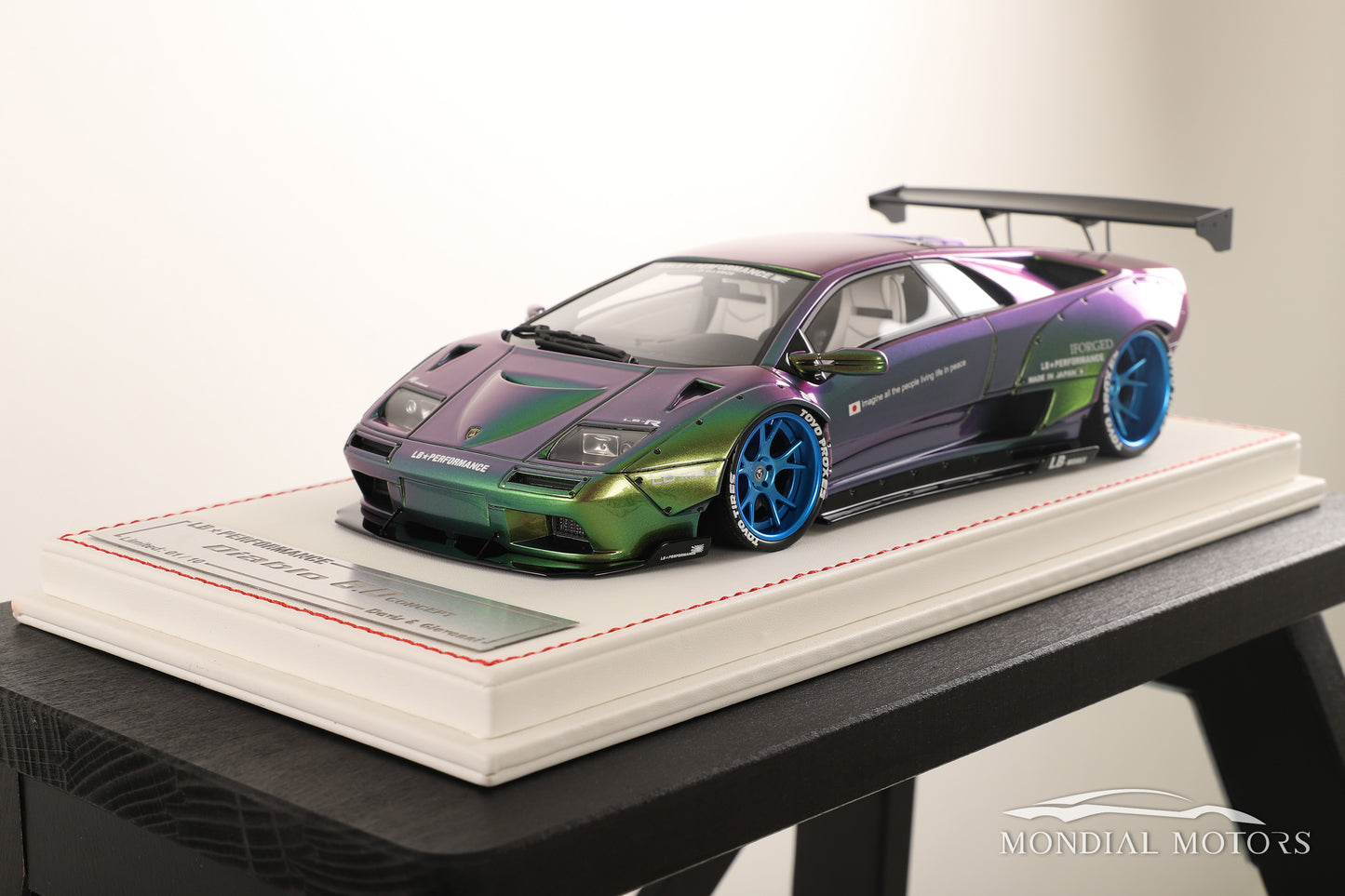 Lamborghini Diablo 6.0 Concept LB Performance 1:18