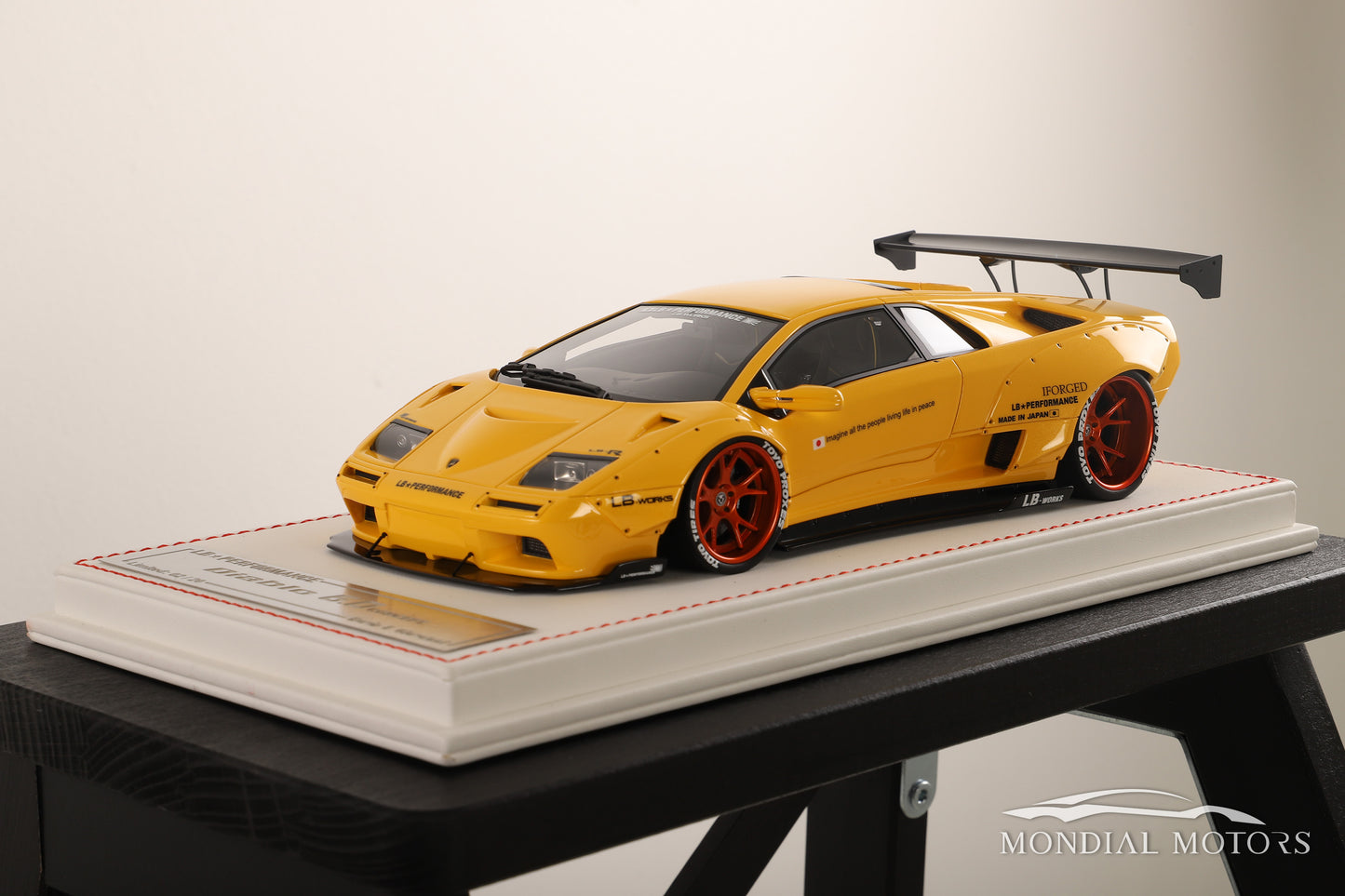 Lamborghini Diablo 6.0 Concept LB Performance 1:18