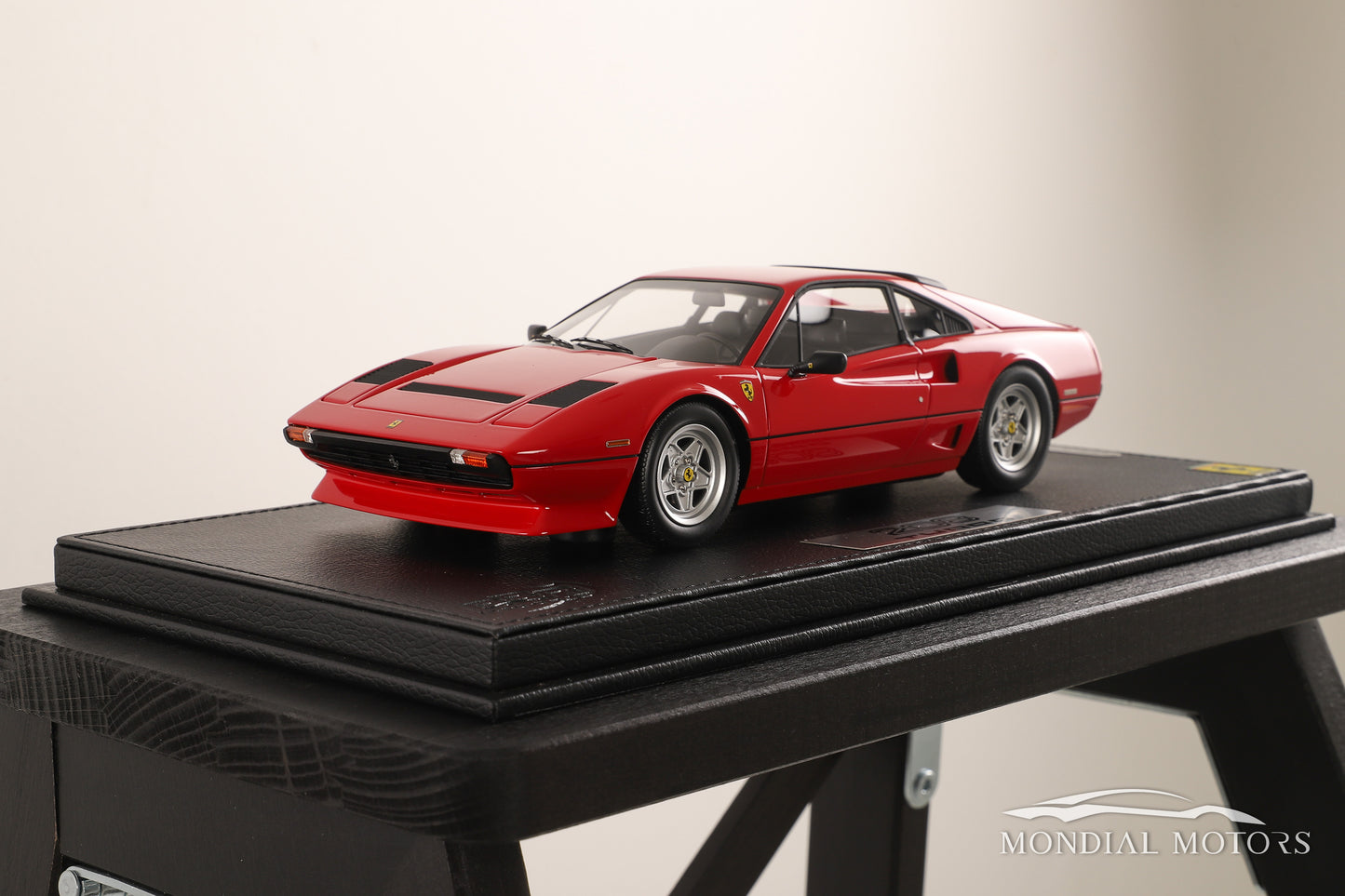 Ferrari 208 GTB Turbo 1:18